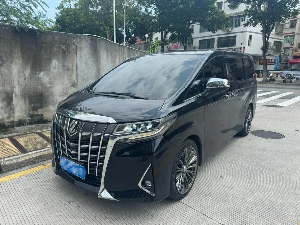 Toyota Alphard, 2018