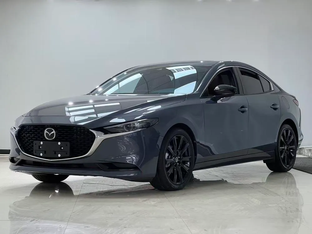 Mazda 3 Axela, 2022
