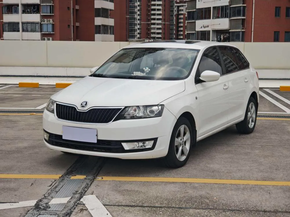 Skoda Rapid Spaceback, 2016