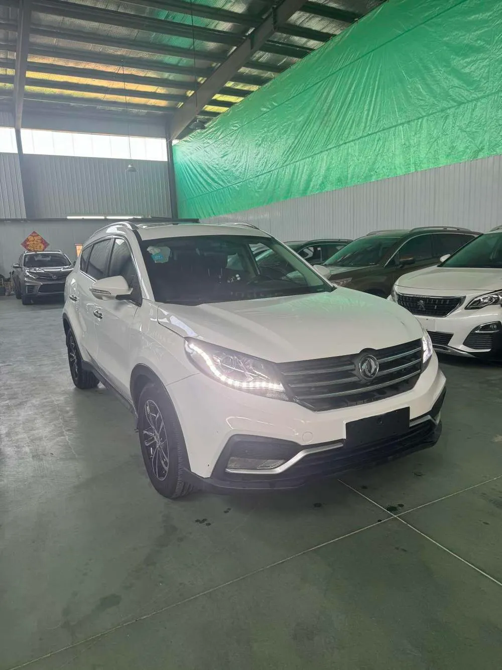 Dongfeng Fengguang Fengon 580, 2017