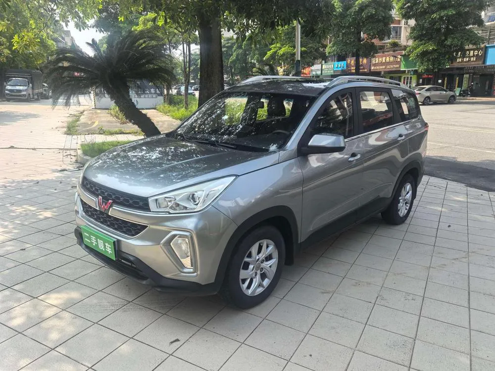 Wuling Hongguang S3, 2018