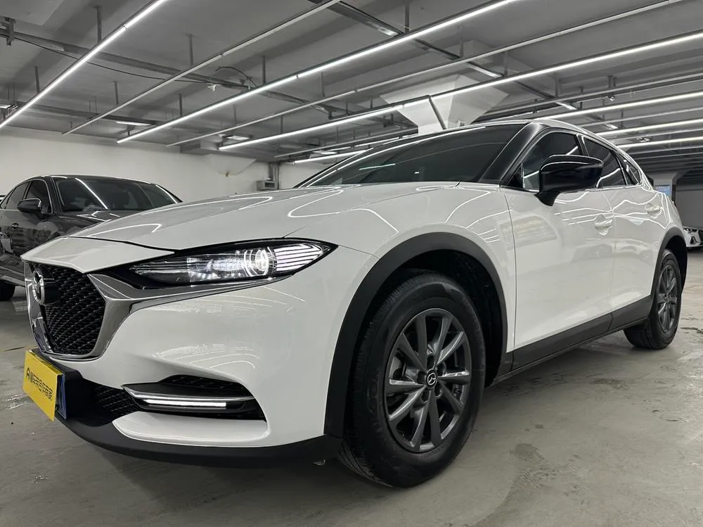 Mazda CX-4, 2021