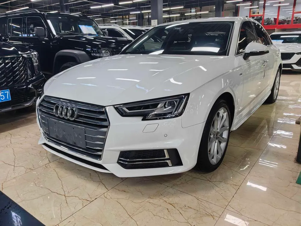 Audi A4L, 2018
