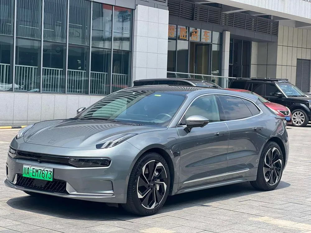 Zeekr 001, 2022
