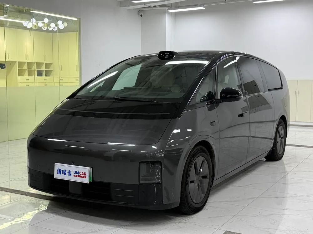 Li Auto MEGA, 2024