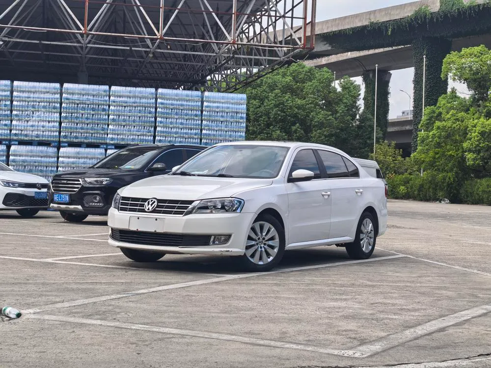 Volkswagen Lavida, 2013