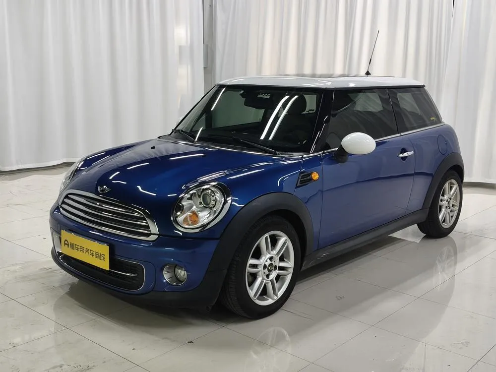 MINI MINI, 2011
