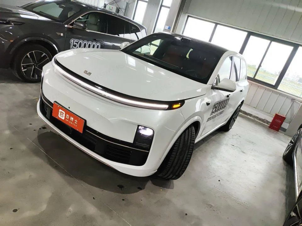 Li Auto L9, 2025