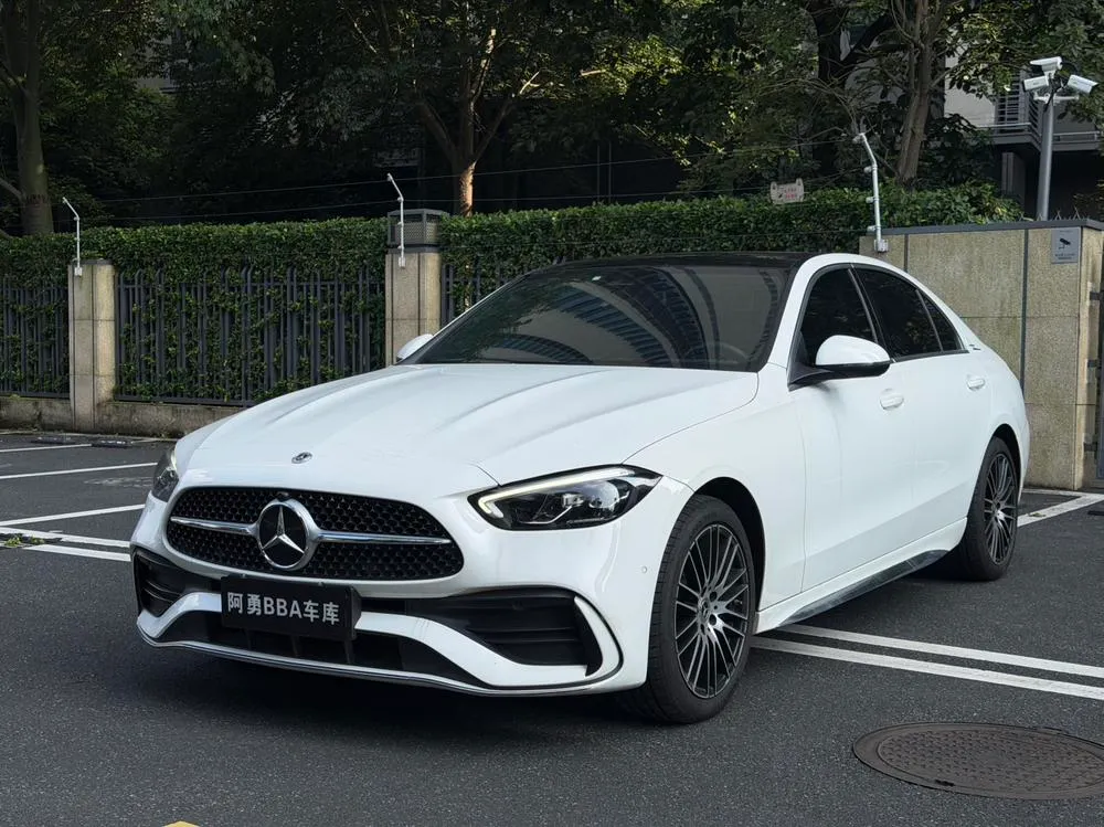 Mercedes-Benz C-Class, 2022