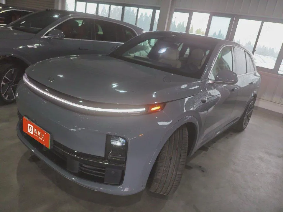 Li Auto L7, 2025