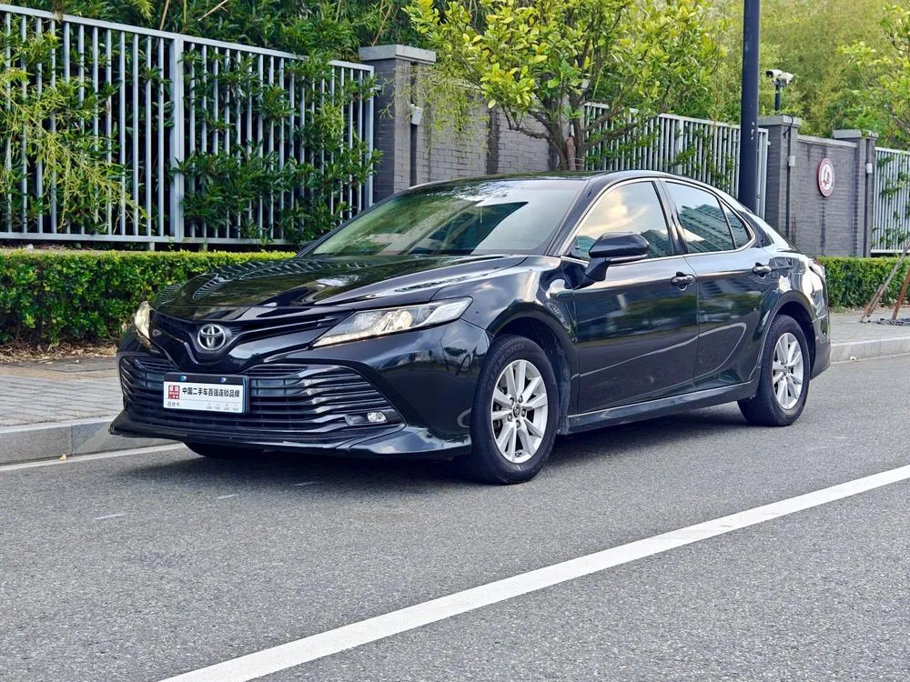 Toyota Camry, 2019
