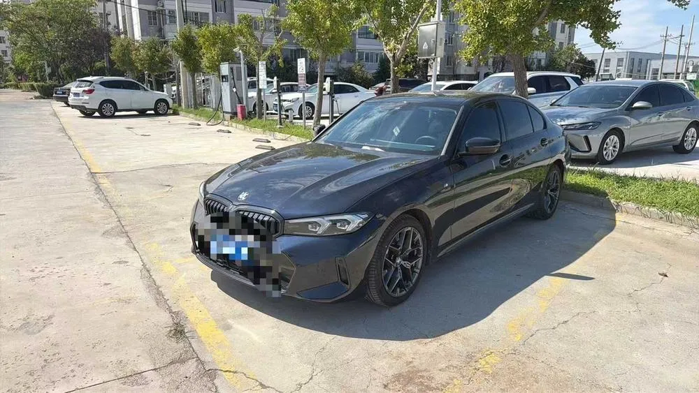 BMW 3-Series, 2025