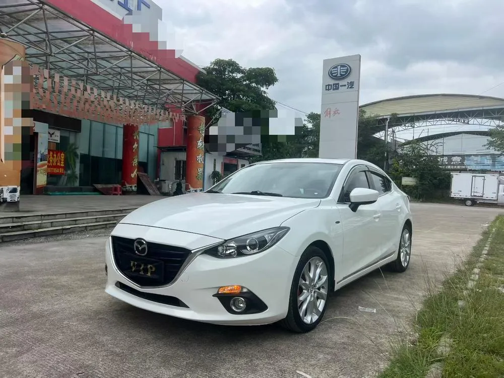 Mazda 3 Axela, 2014