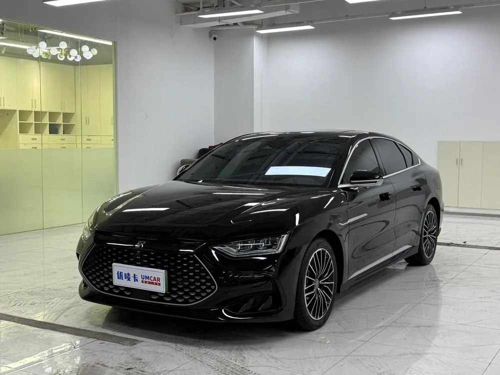 BYD Han DM DM-i Champion Edition 121KM Prestige Version, 2023 — фото 1