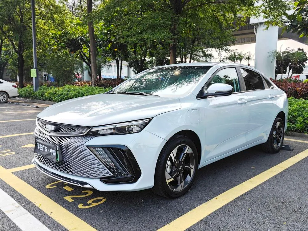 Geely Emgrand L Hi-P, 2022