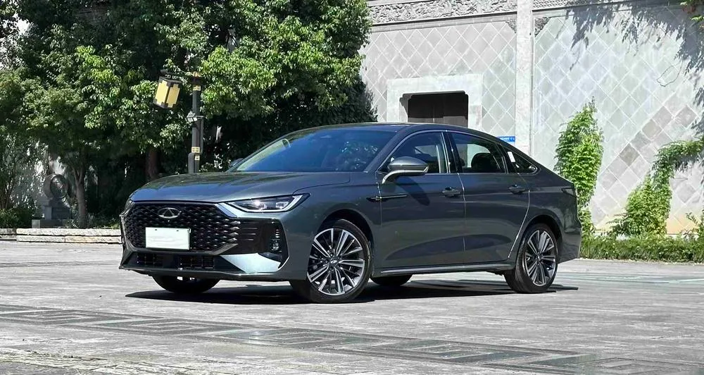 Chery Arrizo 8 PRO, 2025