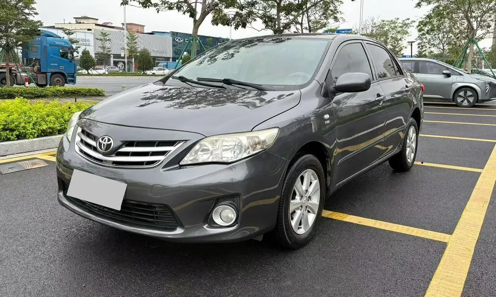 Toyota Corolla, 2011