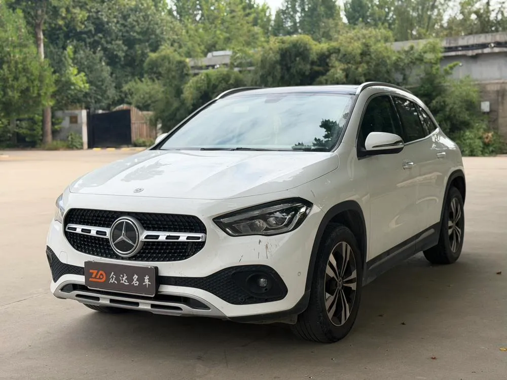 Mercedes-Benz GLA, 2022