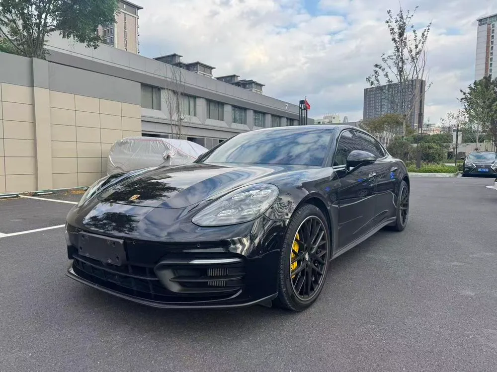 Porsche Panamera, 2021