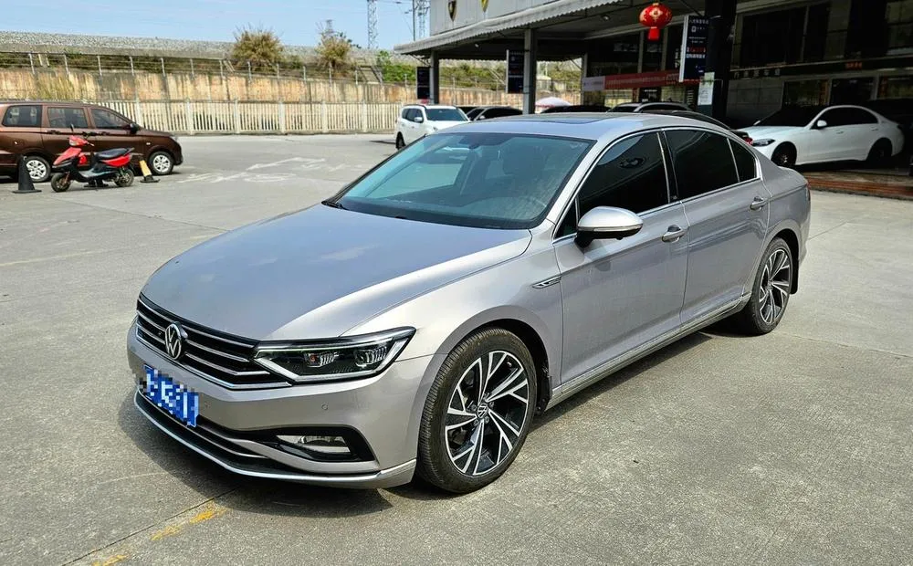 Volkswagen Magotan, 2021