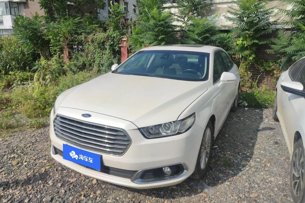 Ford Taurus, 2018