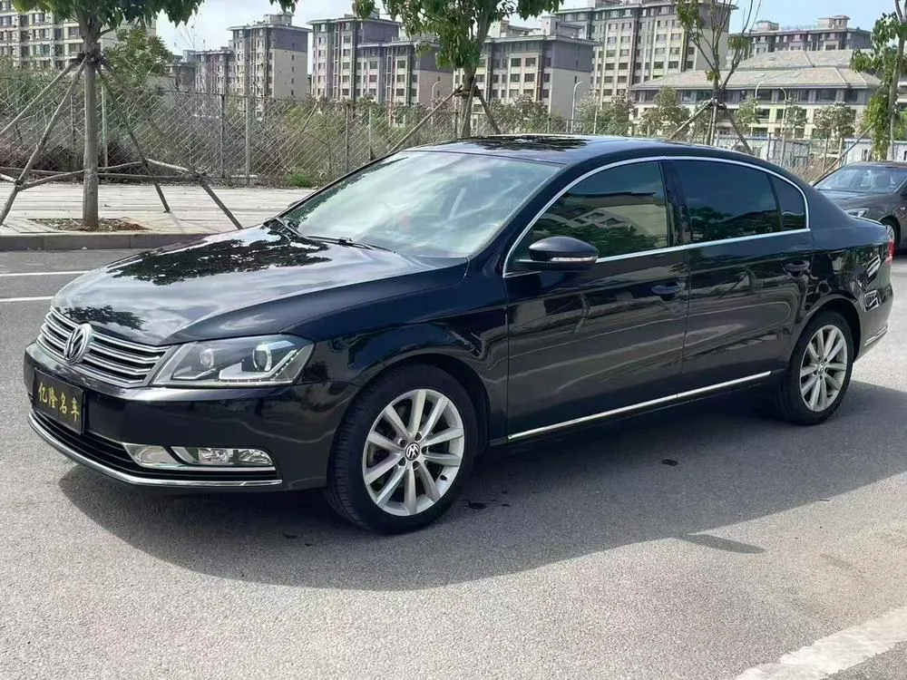 Volkswagen Magotan, 2012