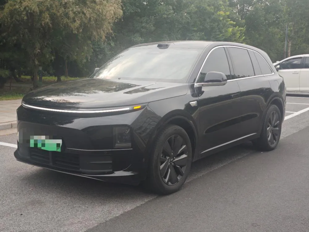 Li Auto L6, 2025
