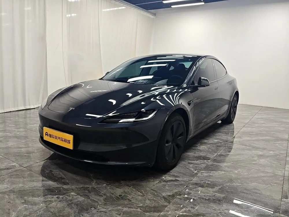 Tesla Model 3, 2025