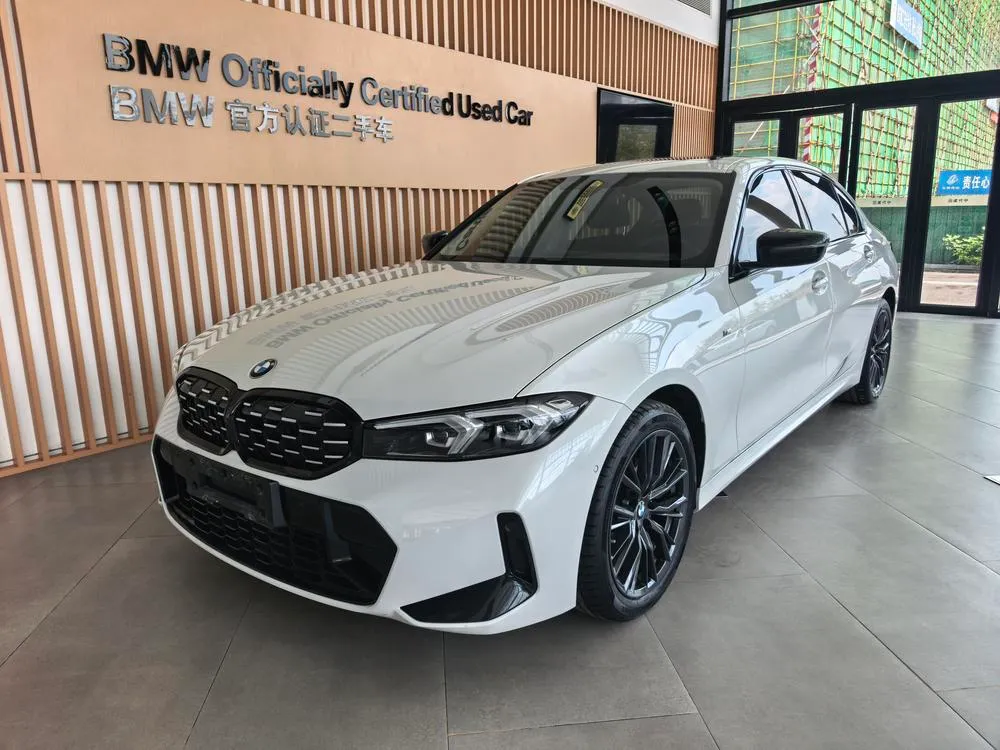 BMW 3-Series, 2023