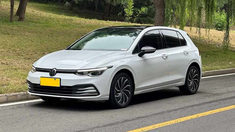 Volkswagen Golf, 2021