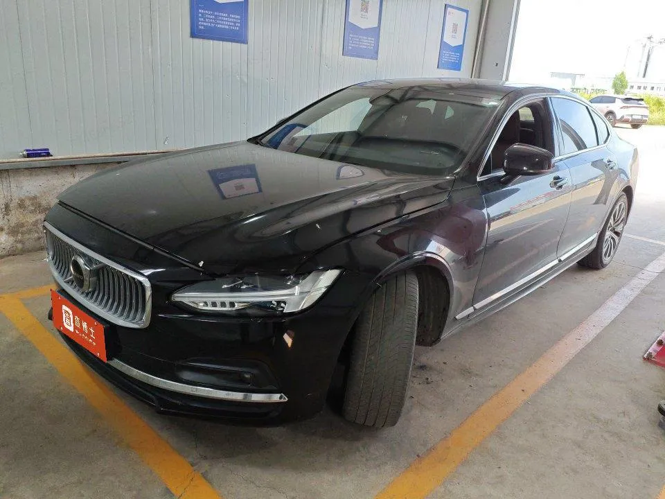 Volvo S90, 2021