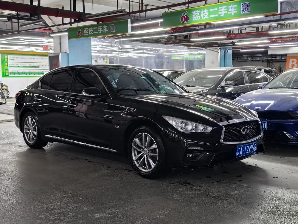 Infiniti Q50L, 2021