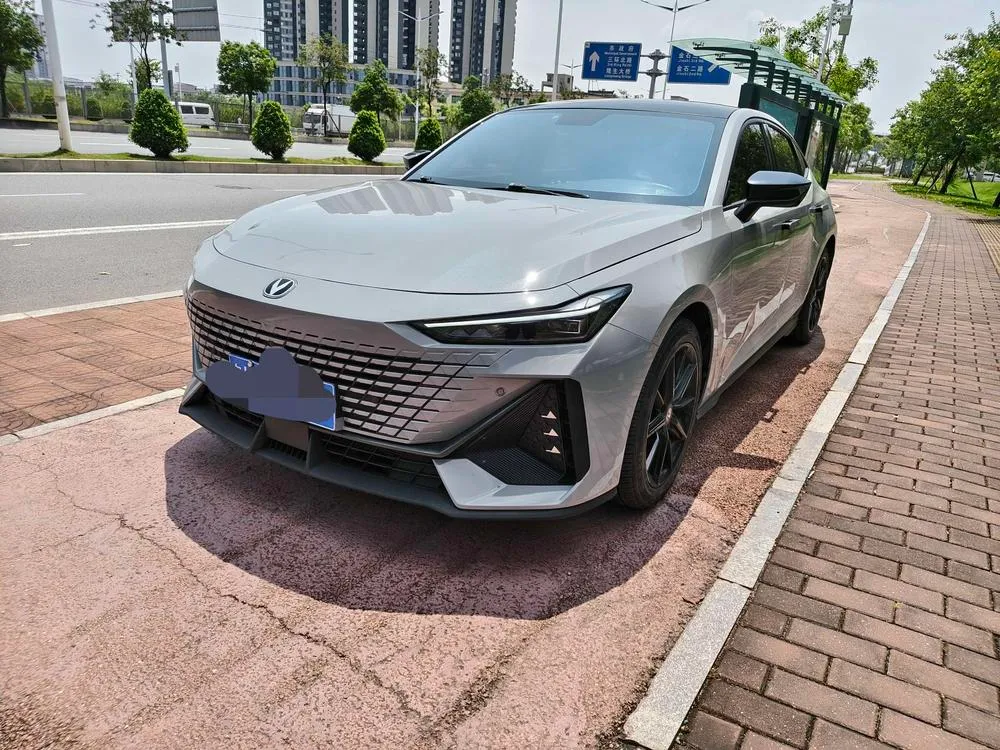 Changan UNI-V, 2022