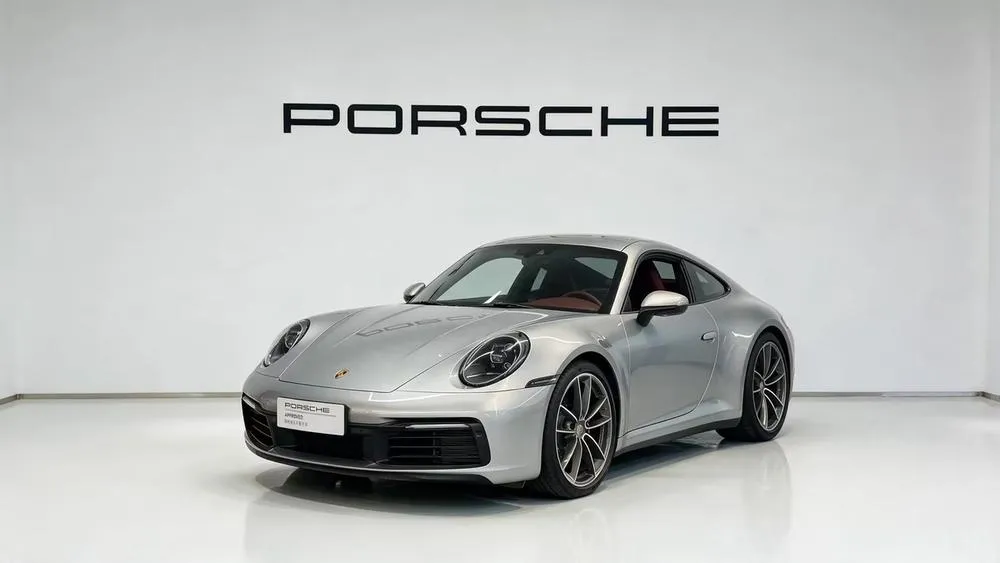 Porsche 911, 2023
