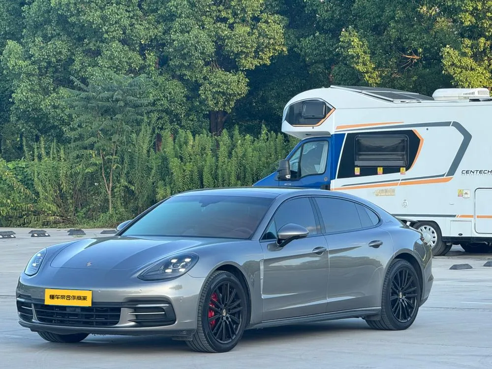 Porsche Panamera, 2017
