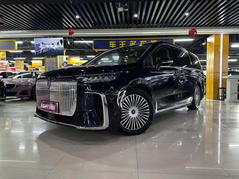 Voyah Dreamer PHEV, 2025