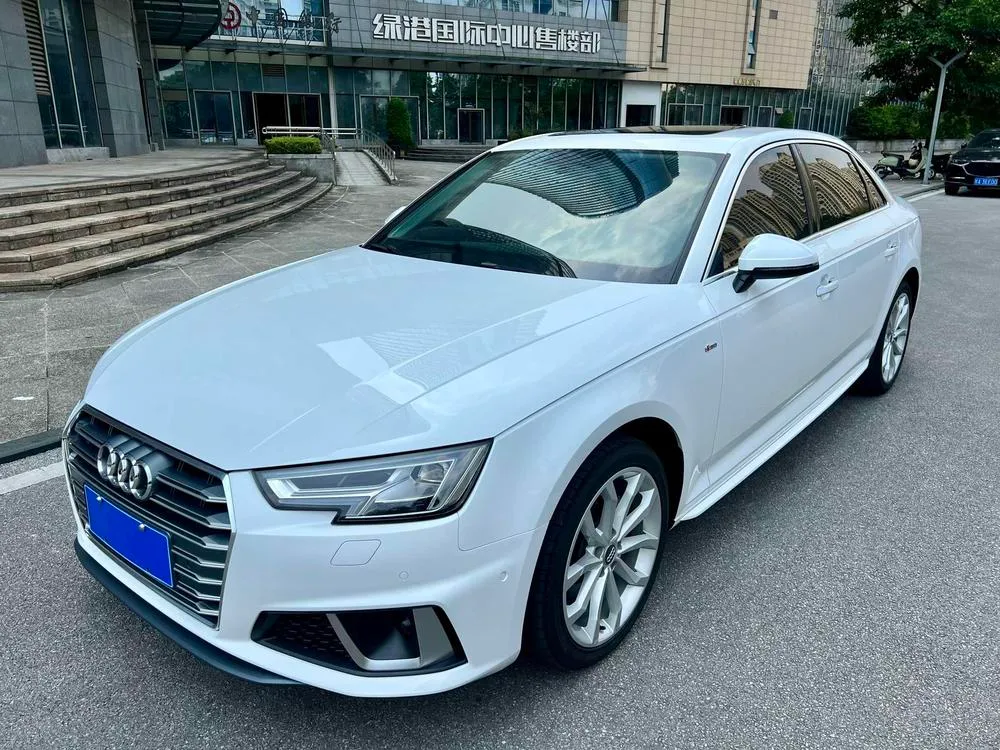 Audi A4L, 2019