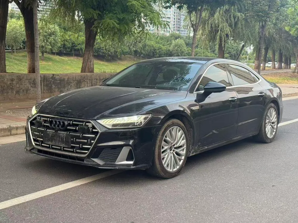 Audi A7L, 2024