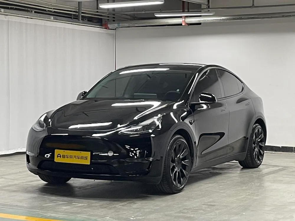 Tesla Model Y, 2021