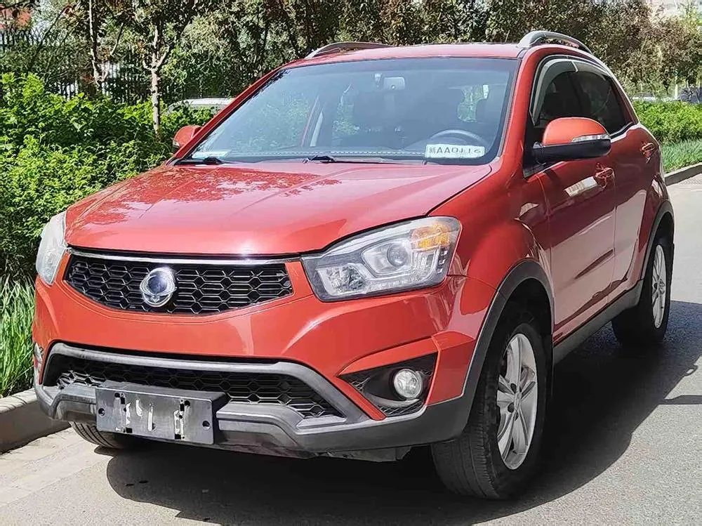 SsangYong Korando 2.0L бензин полный привод автомат люкс навигация версия, 2014 — фото 1