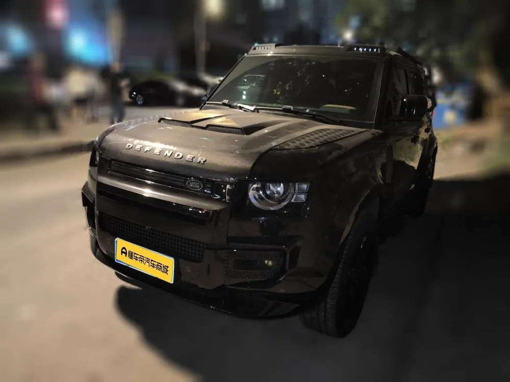 Land Rover Defender, 2024