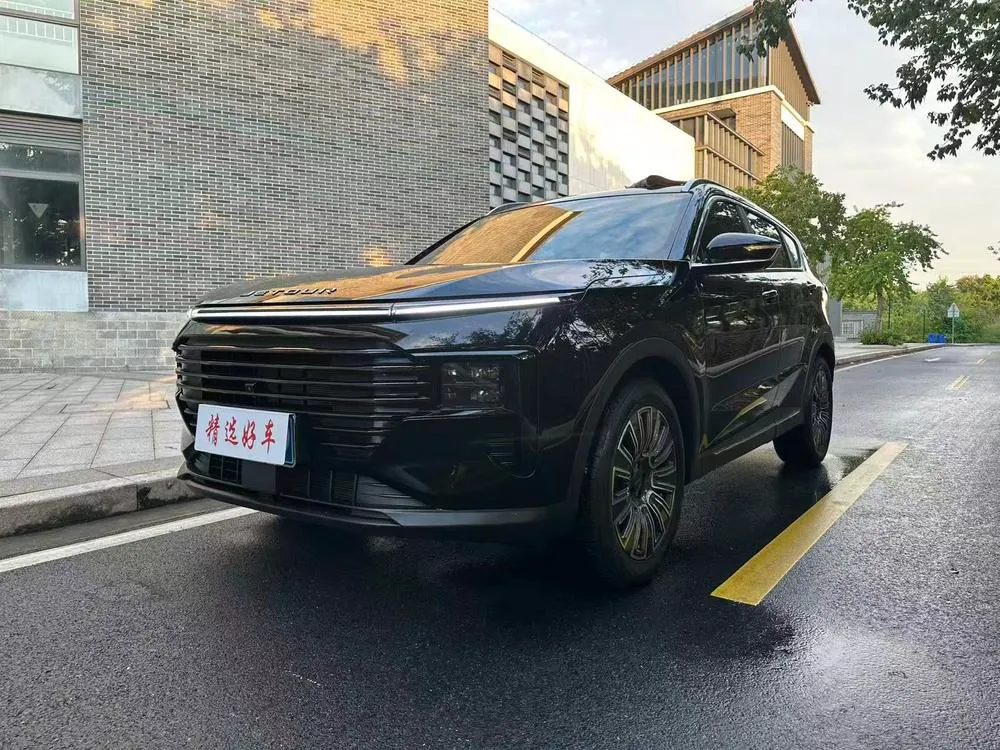 Jetour X70 PLUS, 2025