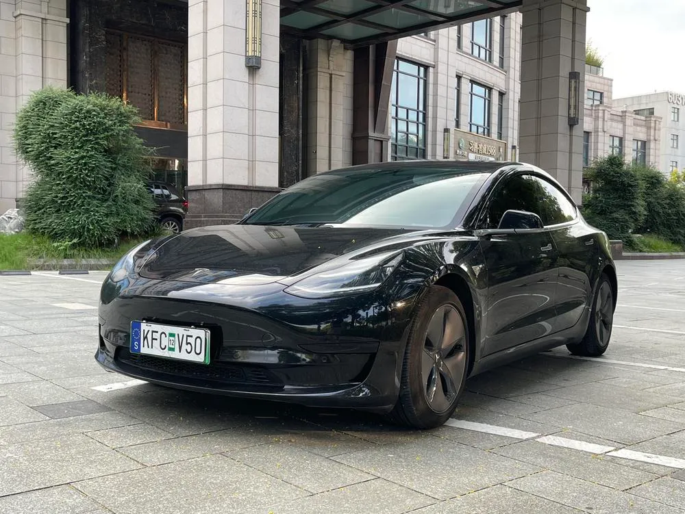Tesla Model 3, 2020
