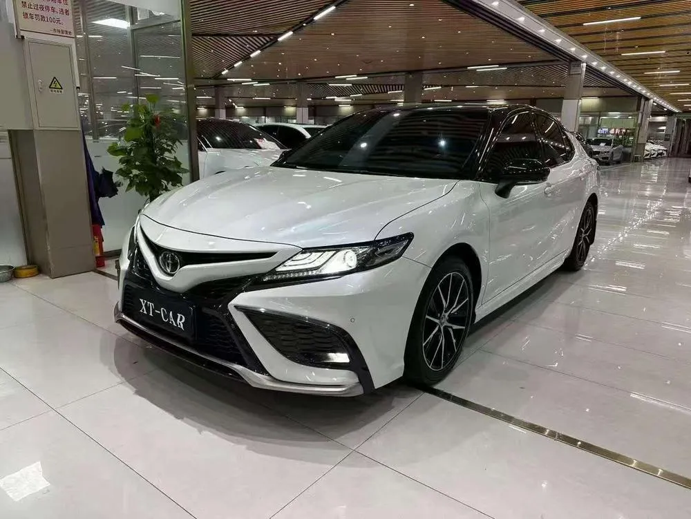 Toyota Camry, 2023