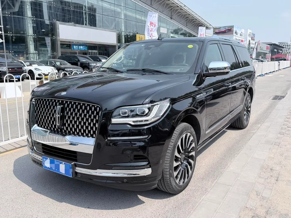 Lincoln Navigator, 2022