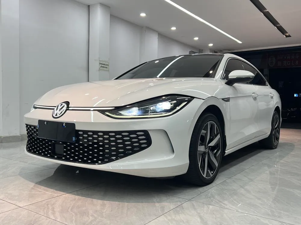 Volkswagen Lamando, 2023