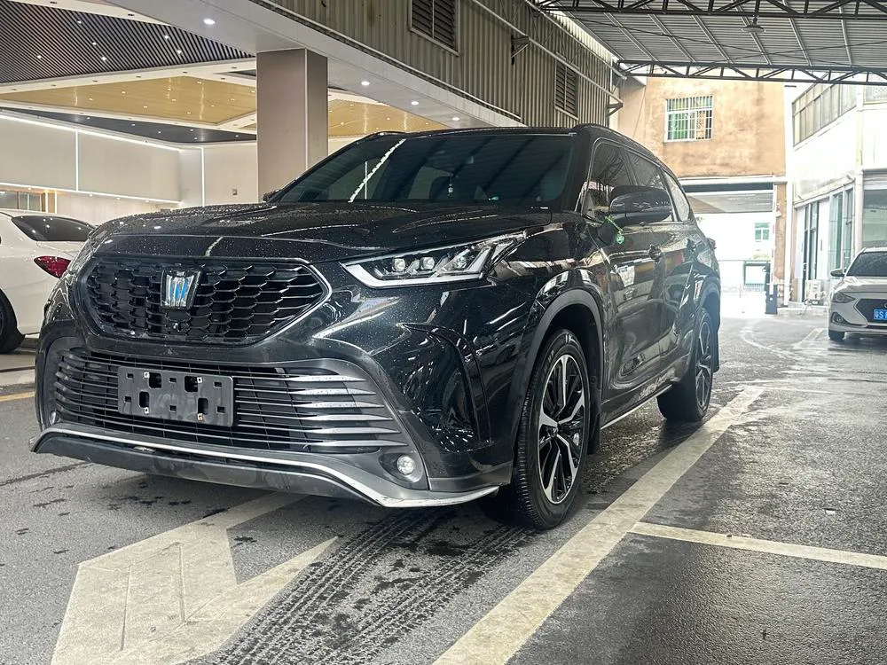 Toyota Crown Kluger, 2023