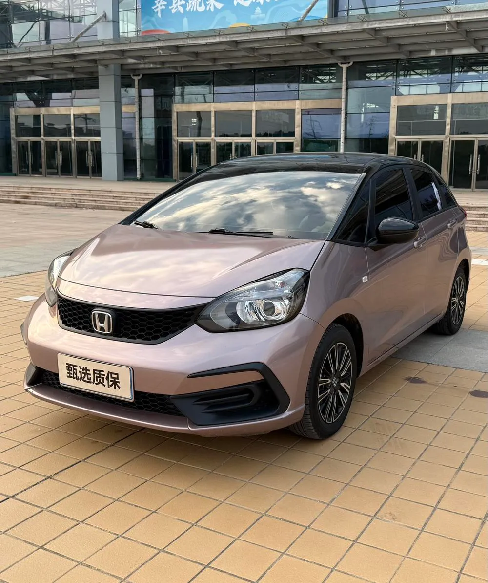 Honda Fit 1.5L CVT Trendy Pro Edition, 2021 — фото 1