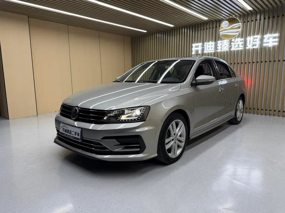 Volkswagen Sagitar, 2018