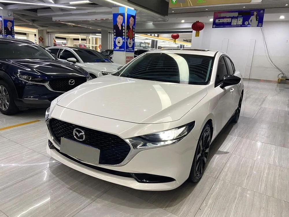 Mazda 3 Axela, 2023